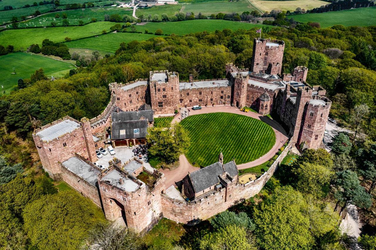 Peckforton Castle タルボリー エクステリア 写真