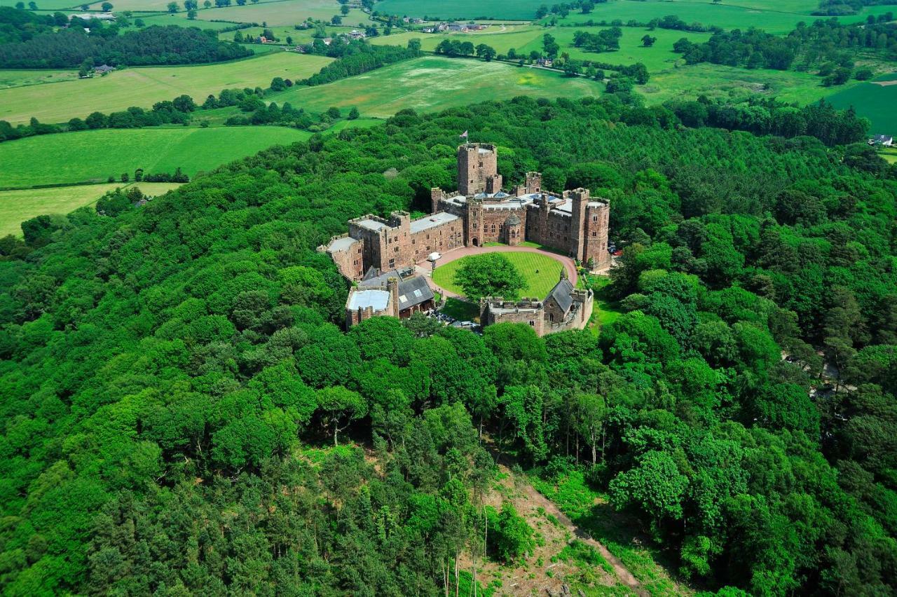 Peckforton Castle タルボリー エクステリア 写真